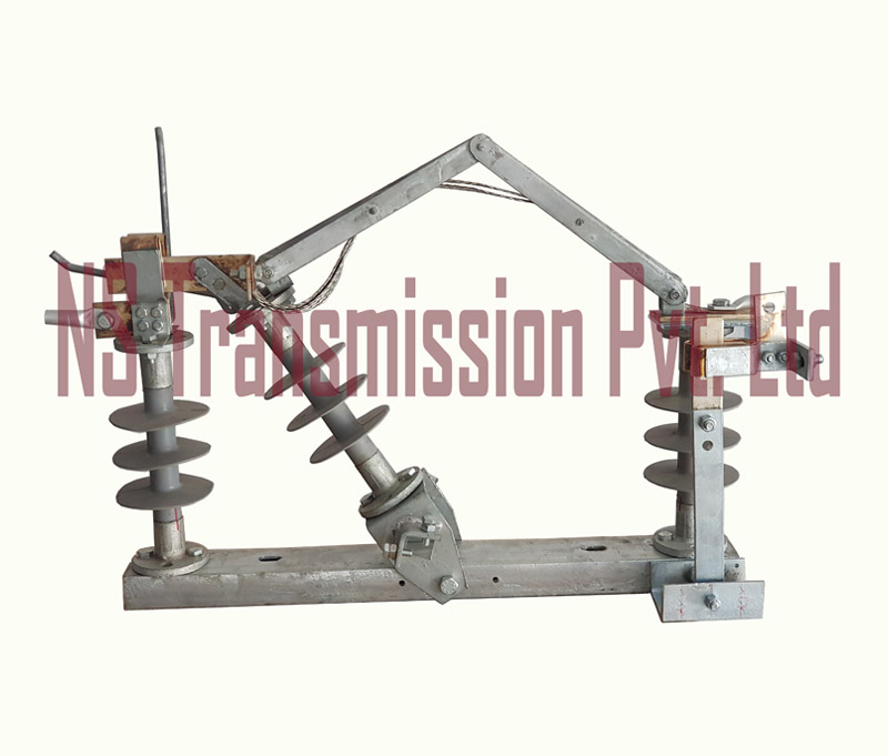 11KV Tilting with Earth Switch – 11KV Tilting Type AB Switch with Earthing, Outdoor Isolator for Line Maintenance Safety, Rugged Build, Smooth Operation